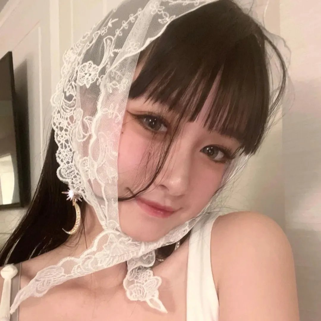 噢,亲爱的莫妮卡